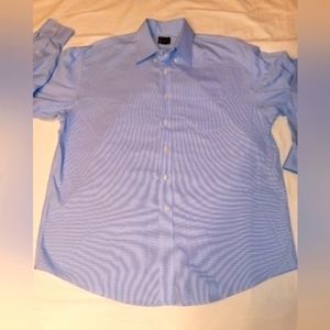 JOS. A. Bank's Travelers Collection 17-33 100% Cotton